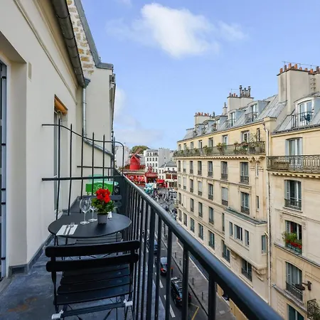 Paris Moulin Rouge Balcony Apartment Exterior photo